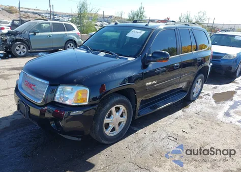 2005 GMC Envoy Denali z USA, uszkodzony, nr VIN 1GKET13M952281068
